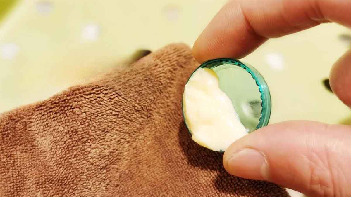 Frótalo en los muebles y no volverás a tener polvo en casa.