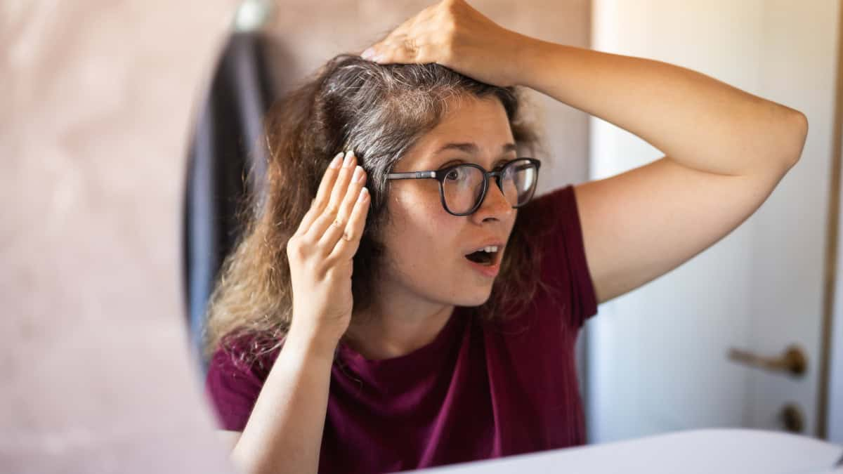 Un remedio natural para teñir las canas utilizando un ingrediente muy sencillo que tienes en casa: el café.