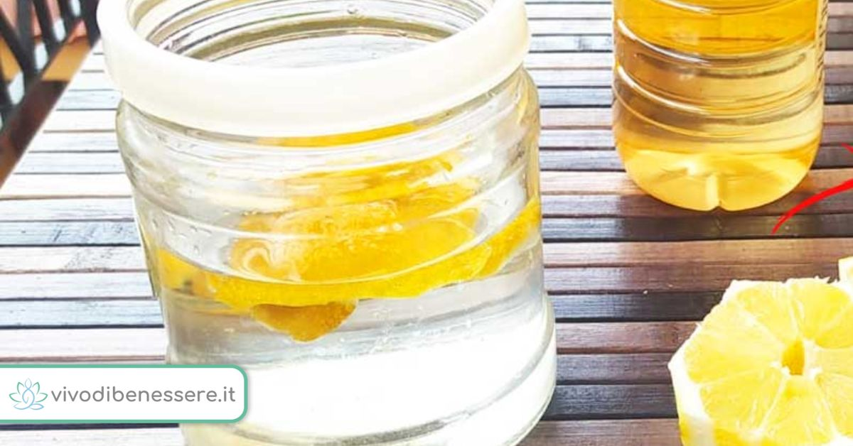 Come fare l’aceto al limone per pulire casa