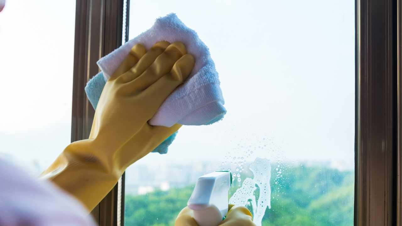 Lo que debes limpiar en tu casa antes de que llegue el otoño