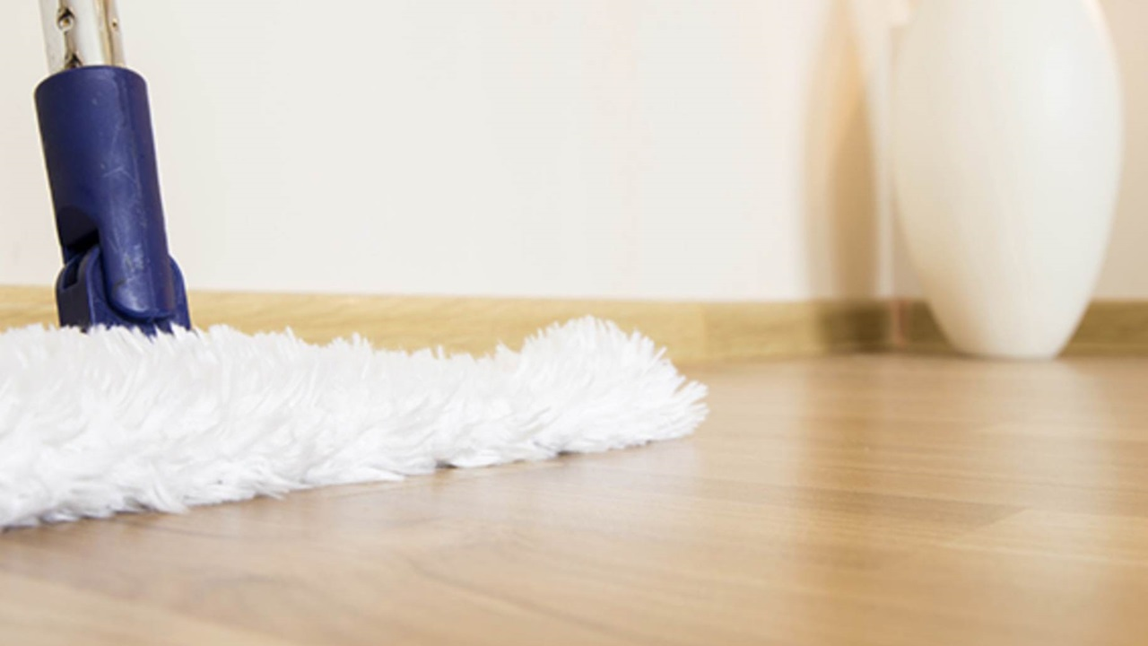 Cómo limpiar correctamente el suelo laminado para no estropearlo