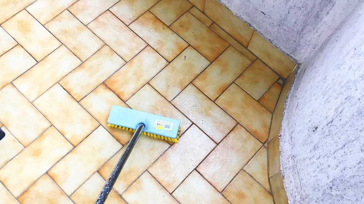 Cómo lavar el balcón con el método Lluvia