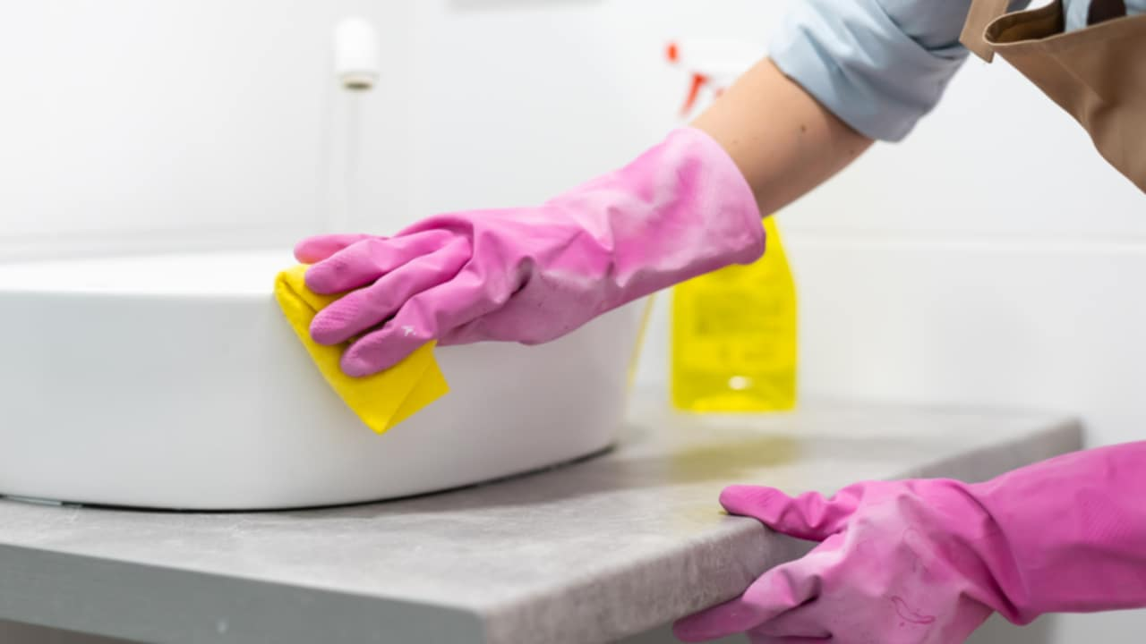 Sencillos pasos para limpiar tu casa en tan solo 3 horas