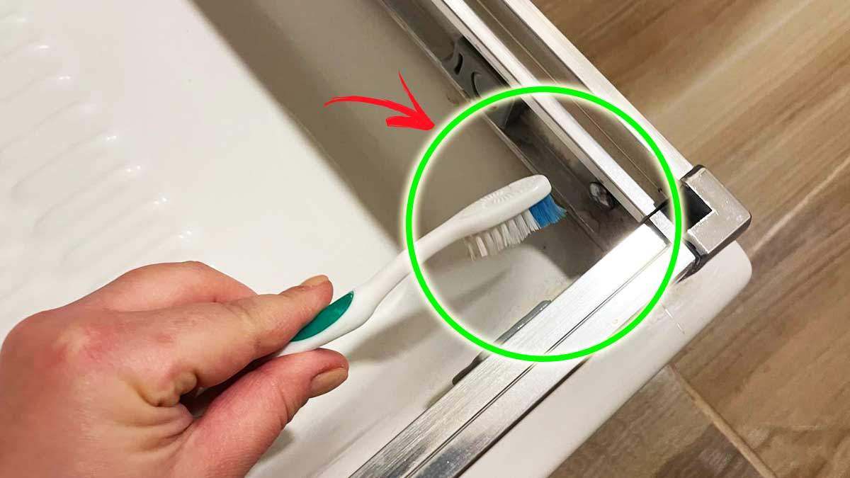 ¡Este método es suficiente para eliminar el moho de las barandillas de la ducha!