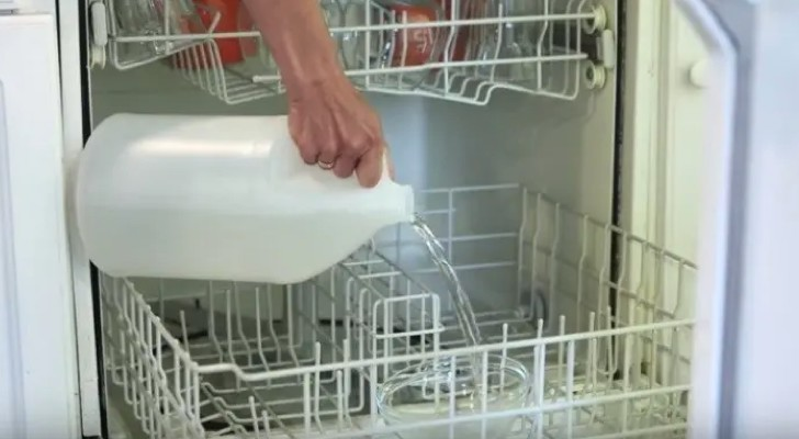 ¿Se te han escarchado las gafas? Aquí tienes una mezcla sencilla que los hará brillar de nuevo.