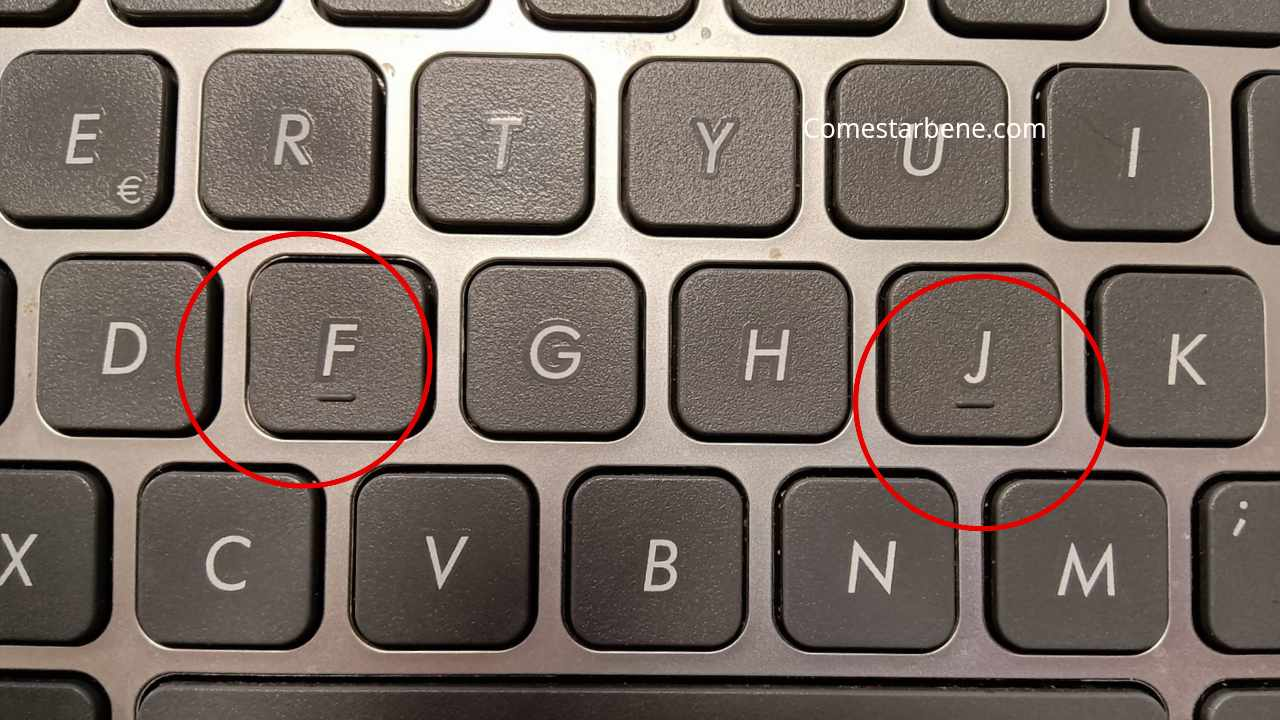 No todo el mundo sabe la respuesta: ¿para qué sirven esas líneas en las teclas F y J del teclado del PC?