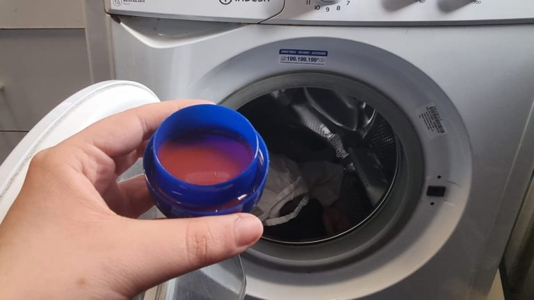 Agrégalo antes de lavar, perfumará instantáneamente todas las prendas de la lavadora