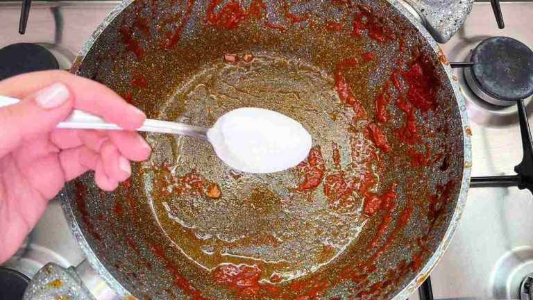 Incrustaciones y manchas en las ollas, cómo eliminarlas fácilmente sin detergente