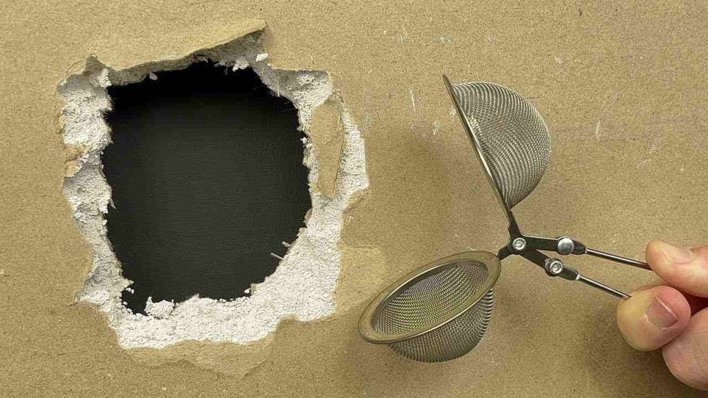 Los constructores quedaron sorprendidos por este método: repara todos los agujeros de la casa