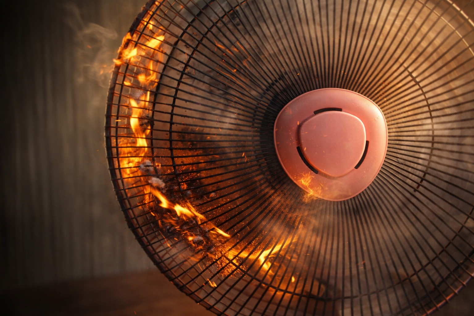 Cómo limpiar un ventilador lleno de polvo de manera sencilla y efectiva