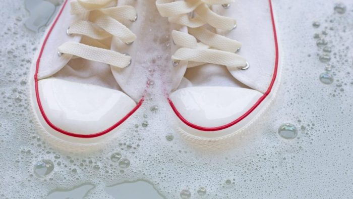 Cómo lavar los zapatos en la lavadora: el resultado perfecto que te sorprenderá