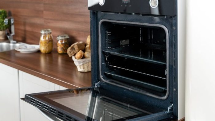 Cómo limpiar el cristal de un horno doble sin desmontarlo en 5 minutos y sin esfuerzo