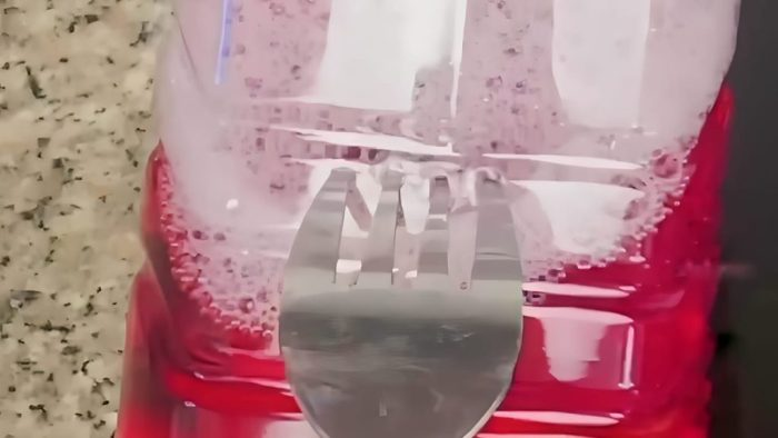 Con este método recomendado también por los fontaneros, el baño siempre huele mal