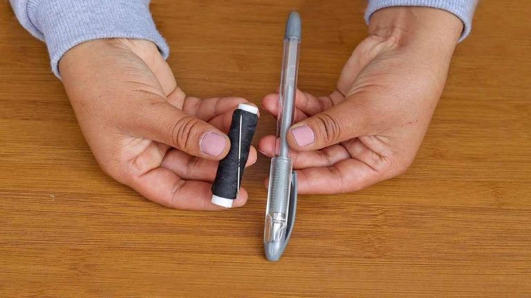 El truco del bolígrafo para enhebrar la aguja es cuestión de segundos: sencillísimo