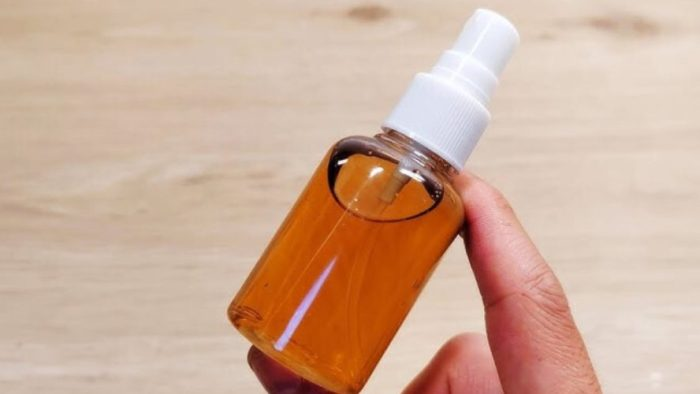 Los insectos vibrarán tan pronto como pongas este líquido frente a sus ojos.