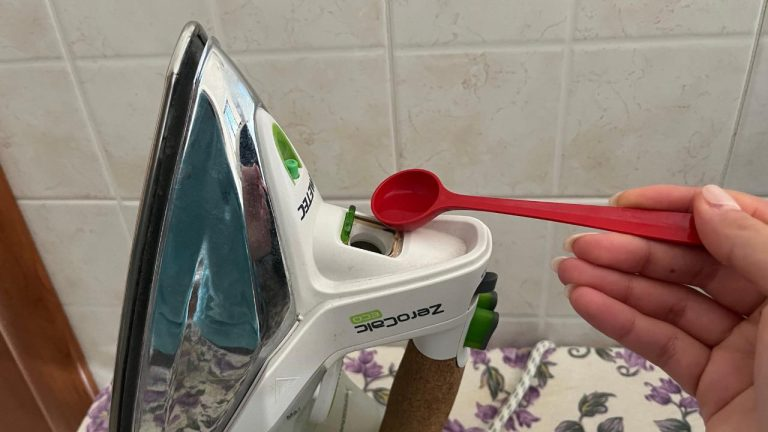 Planchar, cómo perfumar la ropa: nunca los habías tenido así