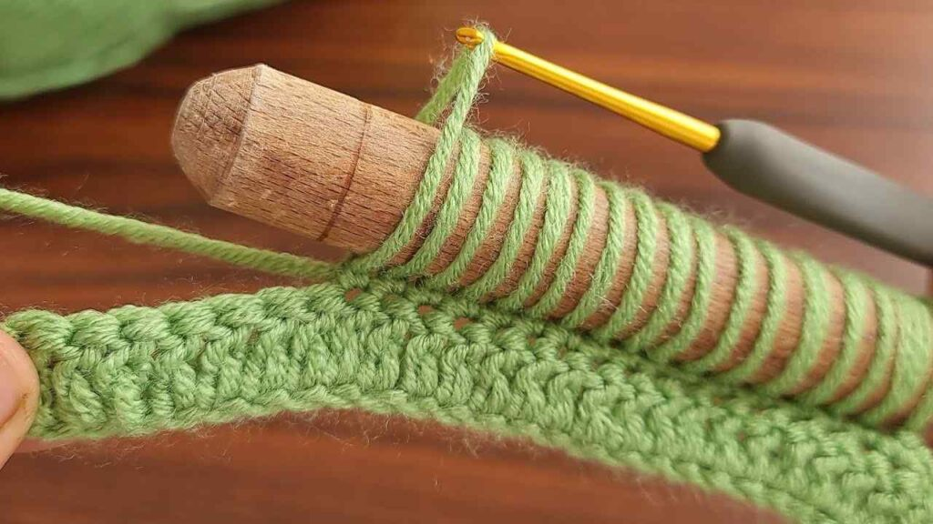 Toma un viejo recogedor y un poco de alambre: crea algo nunca antes visto