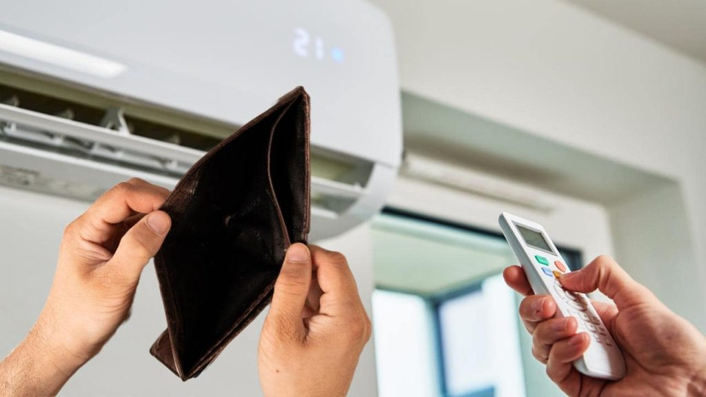 Aire acondicionado, si lo apagas así también estás haciendo algo mal: consume mucho