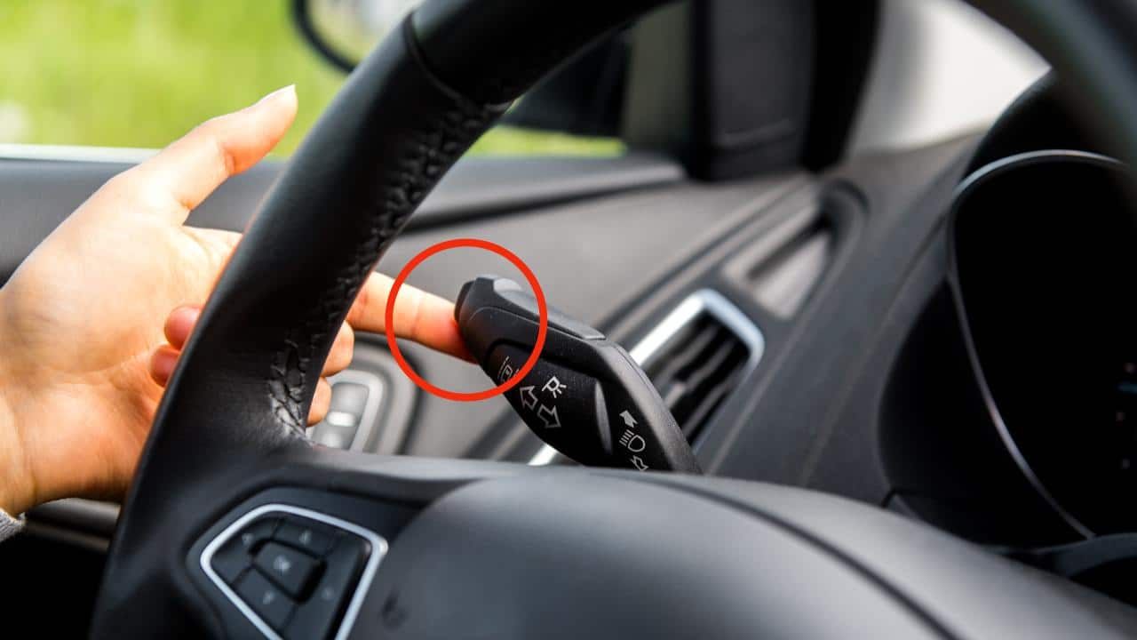 Batería del coche descargada, resolver el problema en 30 segundos con el método de la flecha