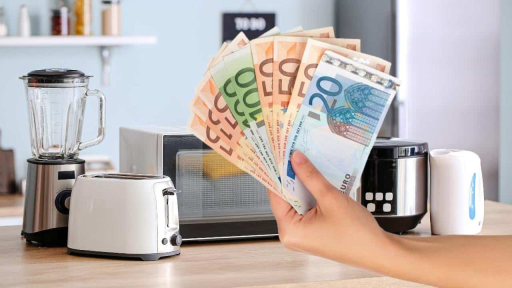 Este dispositivo hace subir tus facturas, apágalo: en verano lo usamos innecesariamente