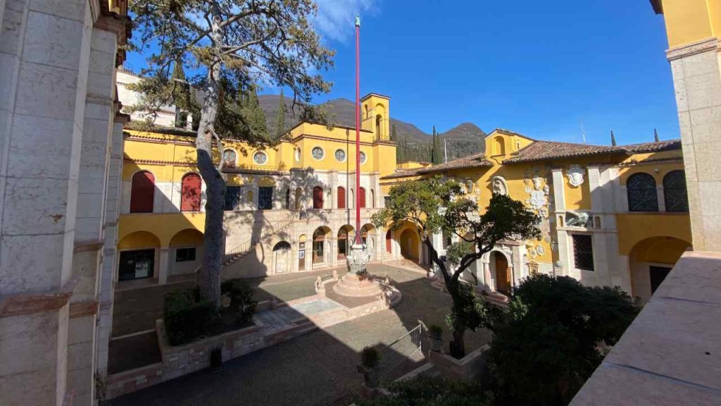 La villa más hermosa y extraña de Italia, un lugar muy fascinante: dónde se encuentra