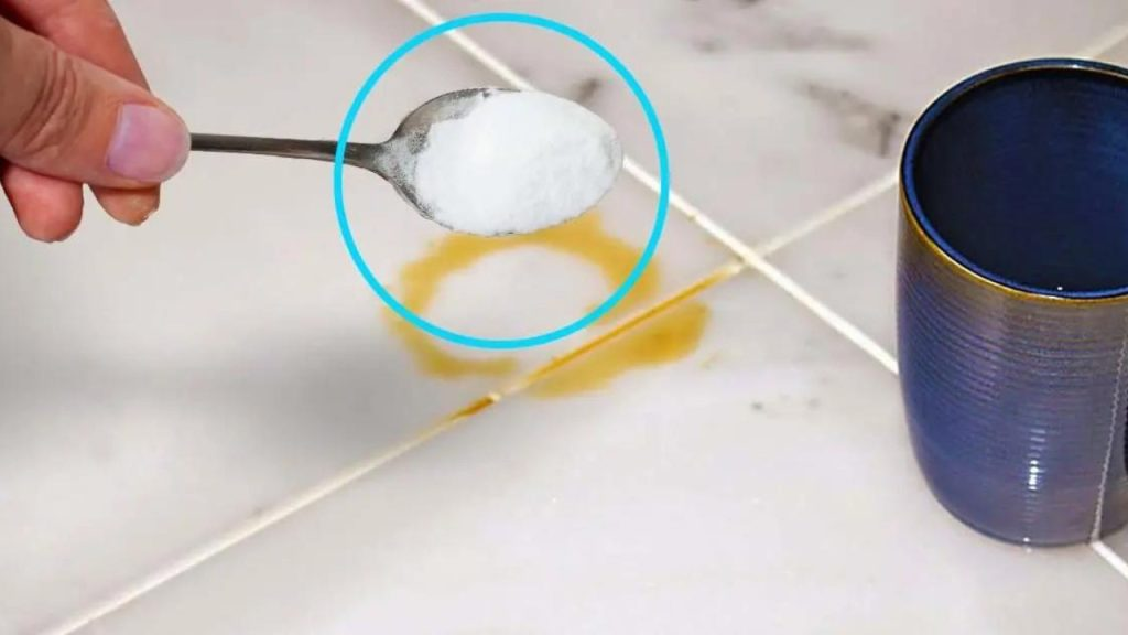 Manchas en superficies de mármol, este ingrediente las elimina en 2 segundos