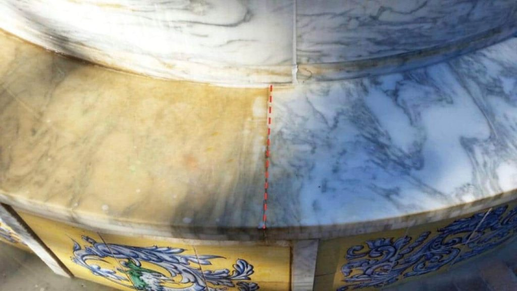 Mármol exterior manchado y amarillento, con este truco quedará como nuevo