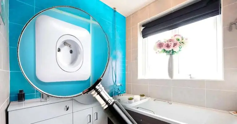 ¿Qué verificar antes de usar los enchufes eléctricos del baño?