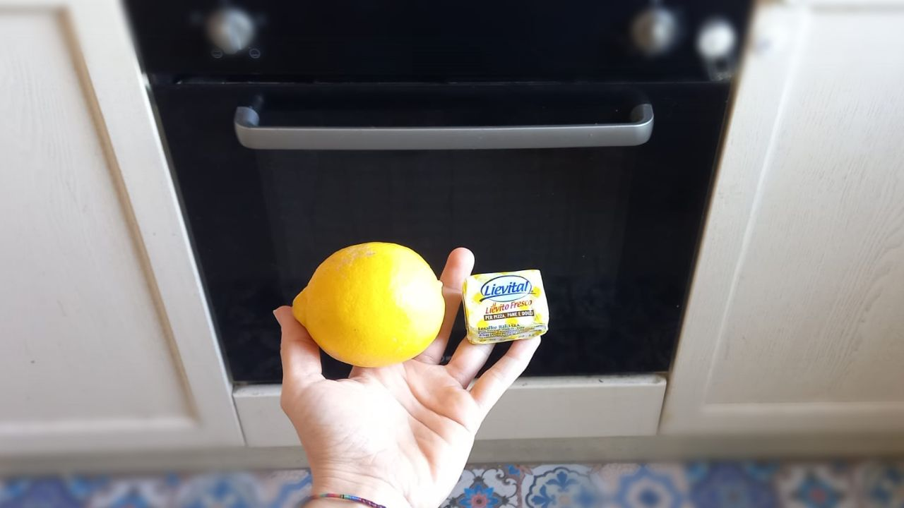 Porque muchos comienzan a poner levadura y jugo de limón en el horno
