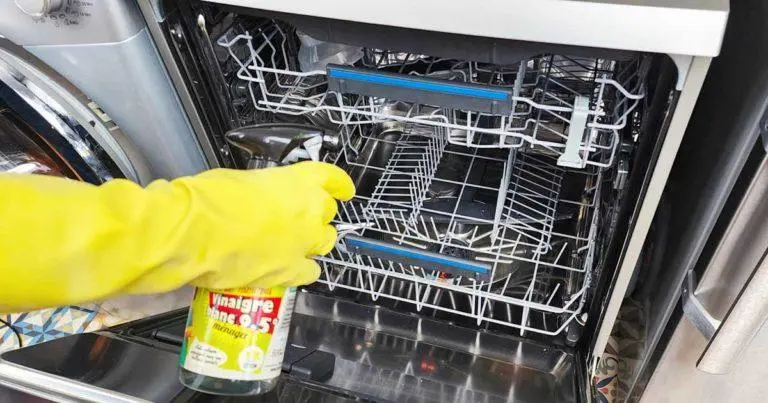 Cómo limpiar el lavavajillas en 3 pasos