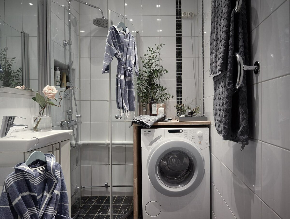 ¿Por qué la lavadora no debería estar en el baño?