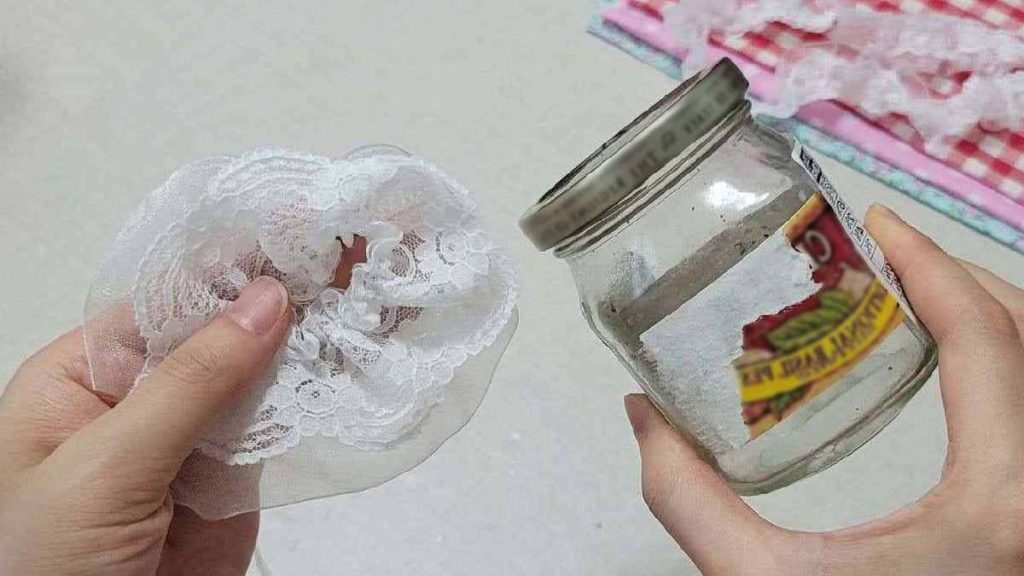 El consejo del día para el reciclaje: ¿qué puedes hacer con una botella de vidrio sin usar?