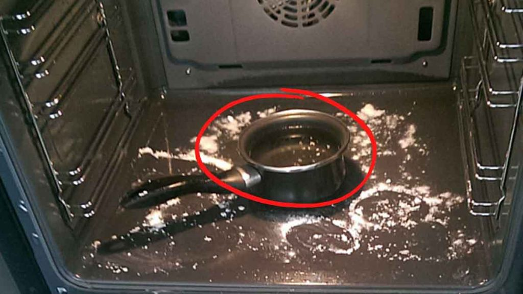 Usa bicarbonato y vinagre en el horno: lo que sucede te dejará sin palabras