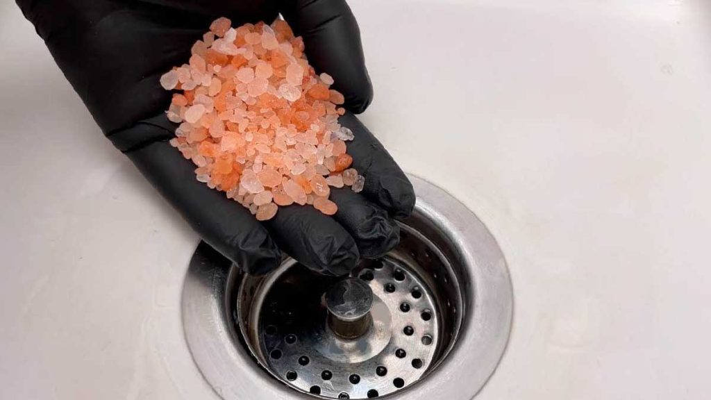 ¡Este ingrediente secreto hará milagros en tu fregadero: no lo podrás creer!