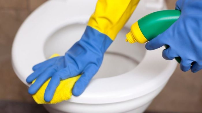 ¿Olor a orina proveniente del inodoro? Aquí te explicamos cómo eliminarlo rápida y definitivamente