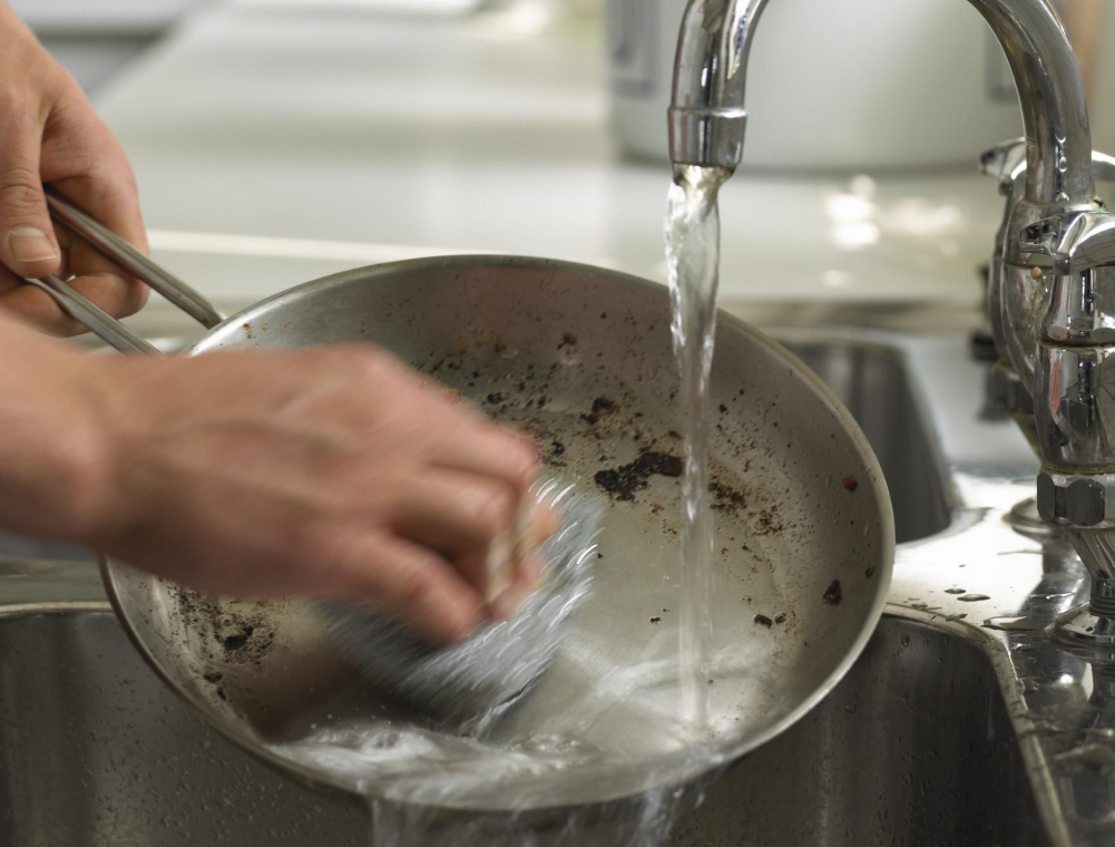 7 razones para no tirar los posos de café después de usarlos: formas sorprendentes de utilizarlos en casa