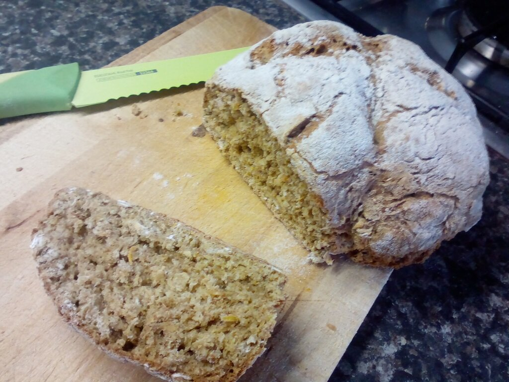 Cómo aprendí a hornear pan delicioso y saludable: fácil de preparar