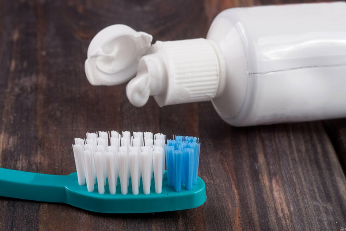 Cómo la pasta de dientes puede ser útil en la vida diaria: 7 usos inesperados