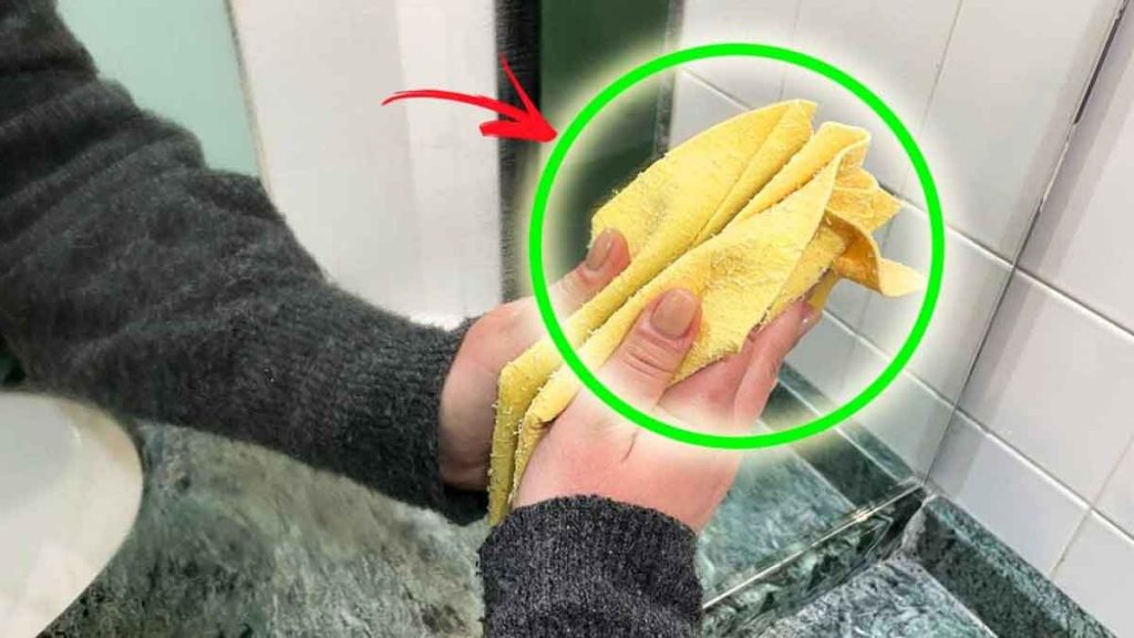 Nuestros consejos para limpiar el espejo sin dejar marcas